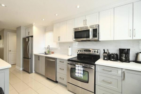 Barrie House near to all amenities